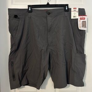 Wrangler Men's Outdoor Performance Utility Short NWT,‎ 44